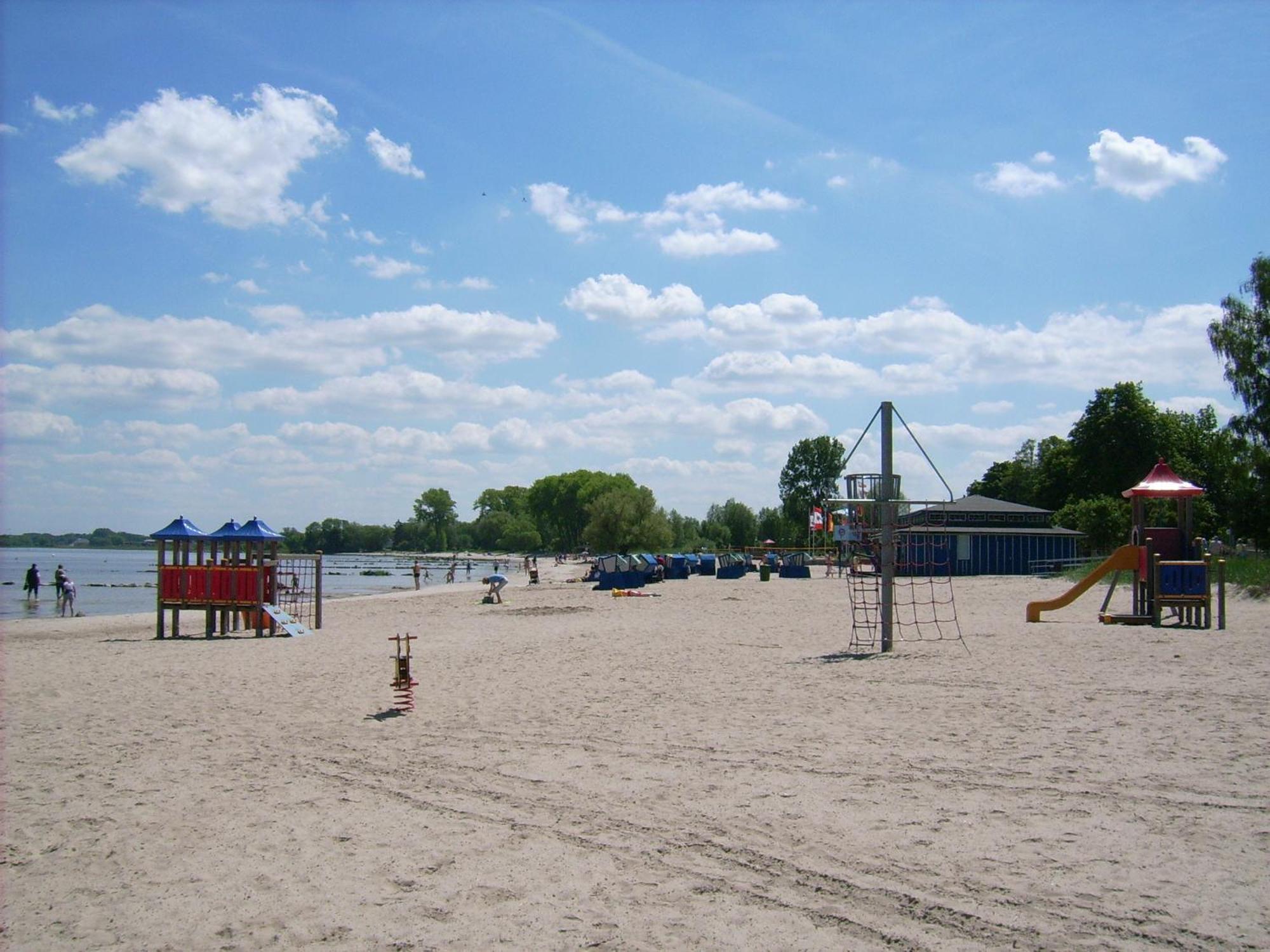 Ferien-Bungalow Im Seebad Ueckermuendeot Bellin Exteriör bild