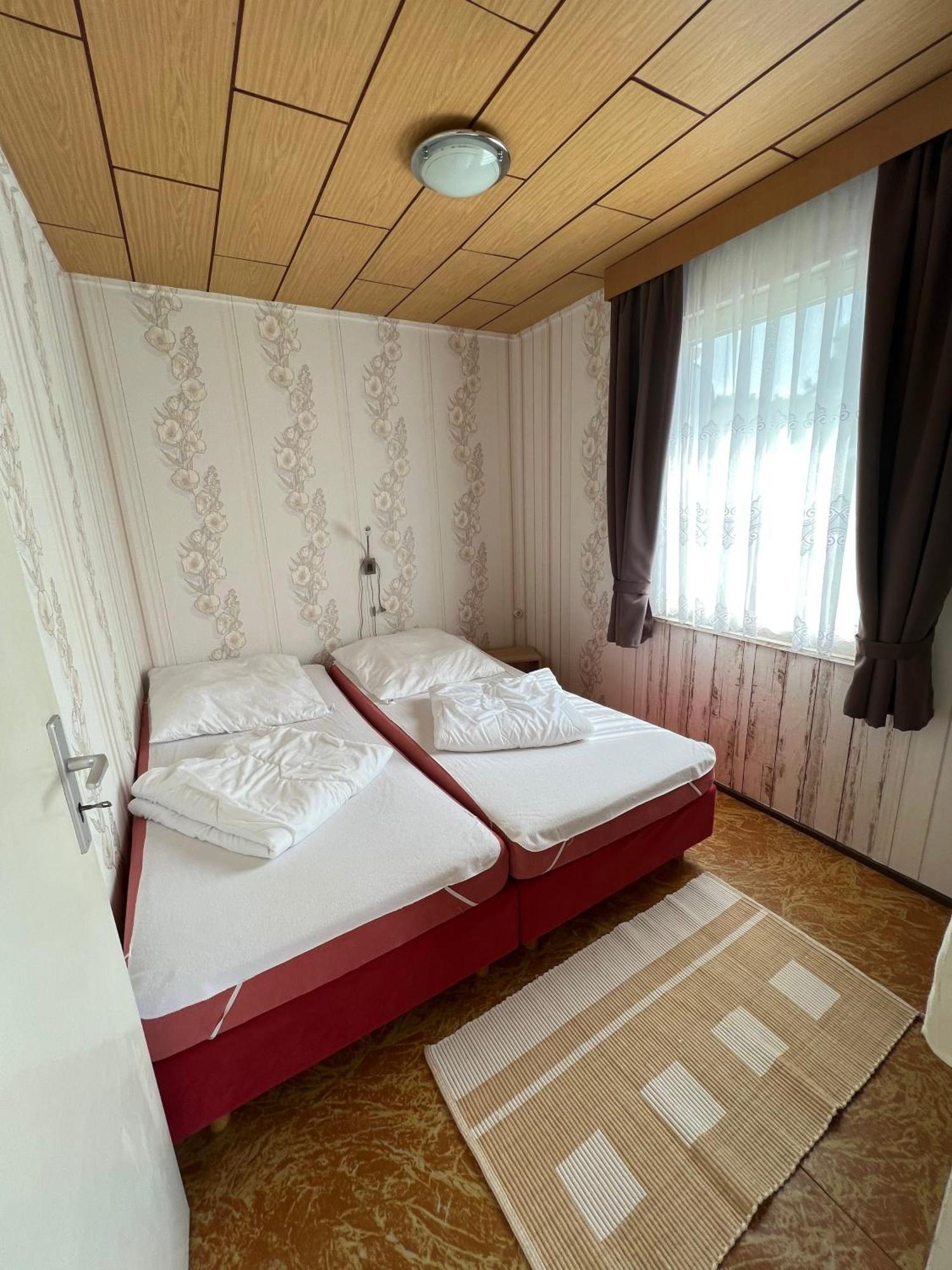 Ferien-Bungalow Im Seebad Ueckermuendeot Bellin Exteriör bild
