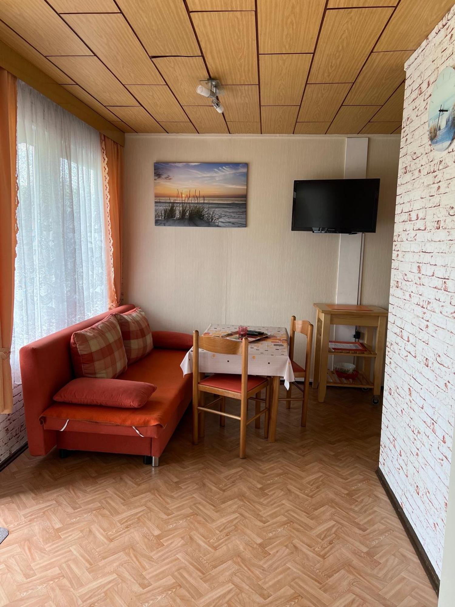 Ferien-Bungalow Im Seebad Ueckermuendeot Bellin Exteriör bild